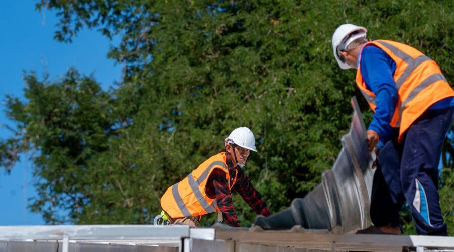 Professional new roof installation services in Des Moines, NM